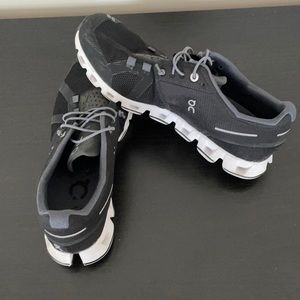Black On Cloud shoes